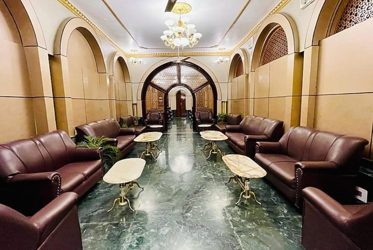 Hotel International Srinagar Exterior foto